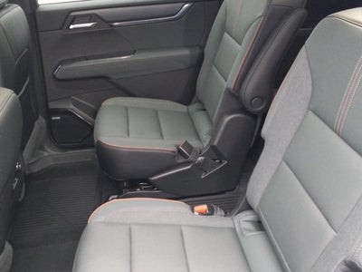 2026 GMC Acadia AWD AT4