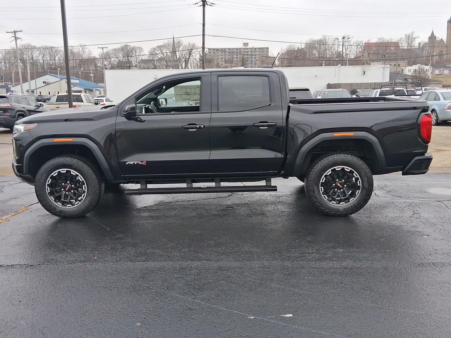 2026 GMC Canyon 4WD AT4