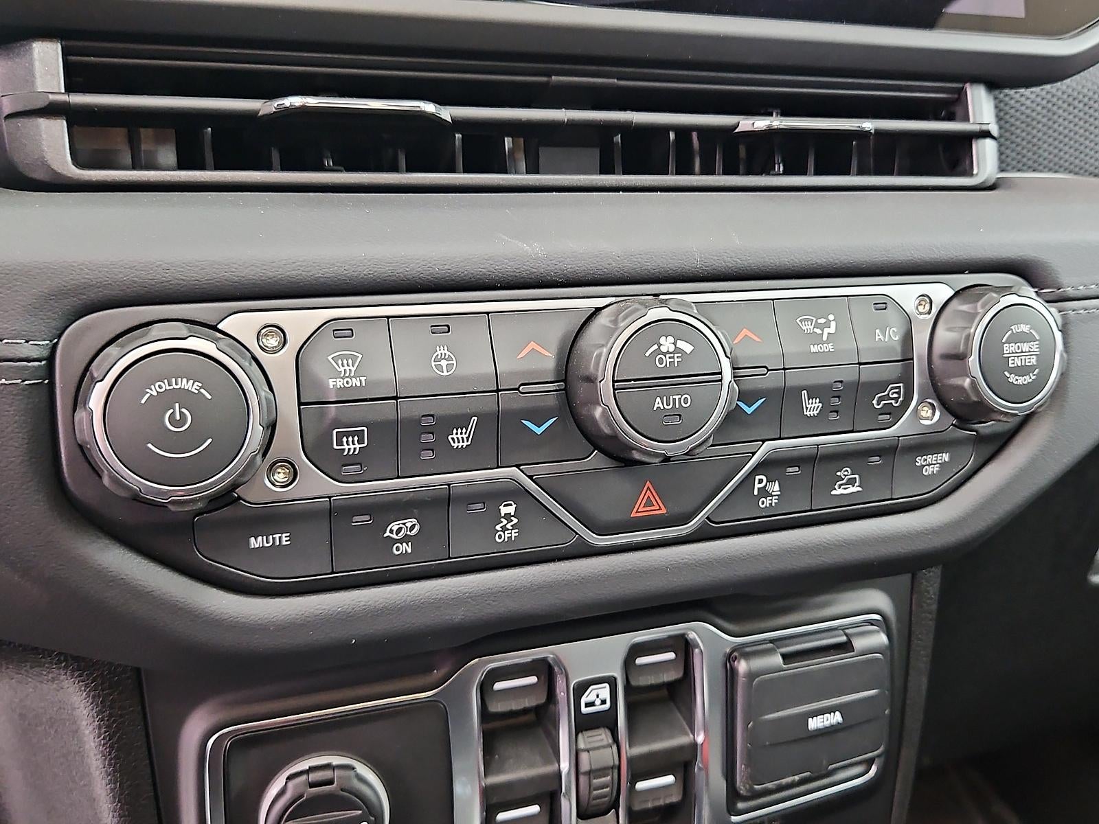 2026 Jeep Wrangler WRANGLER 4-DOOR MOAB 392