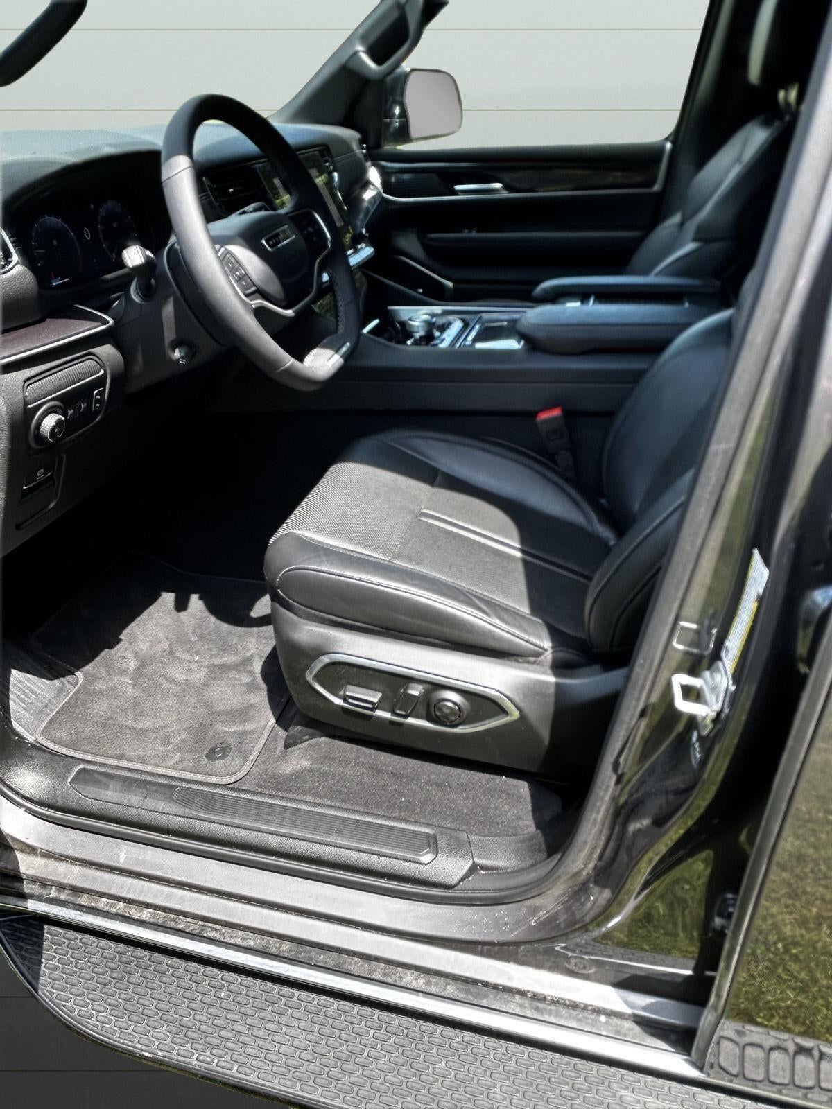 2024 Jeep Wagoneer WAGONEER 4X4