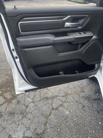 2025 RAM Ram 1500 RAM 1500 BIG HORN CREW CAB 4X4 5'7' BOX