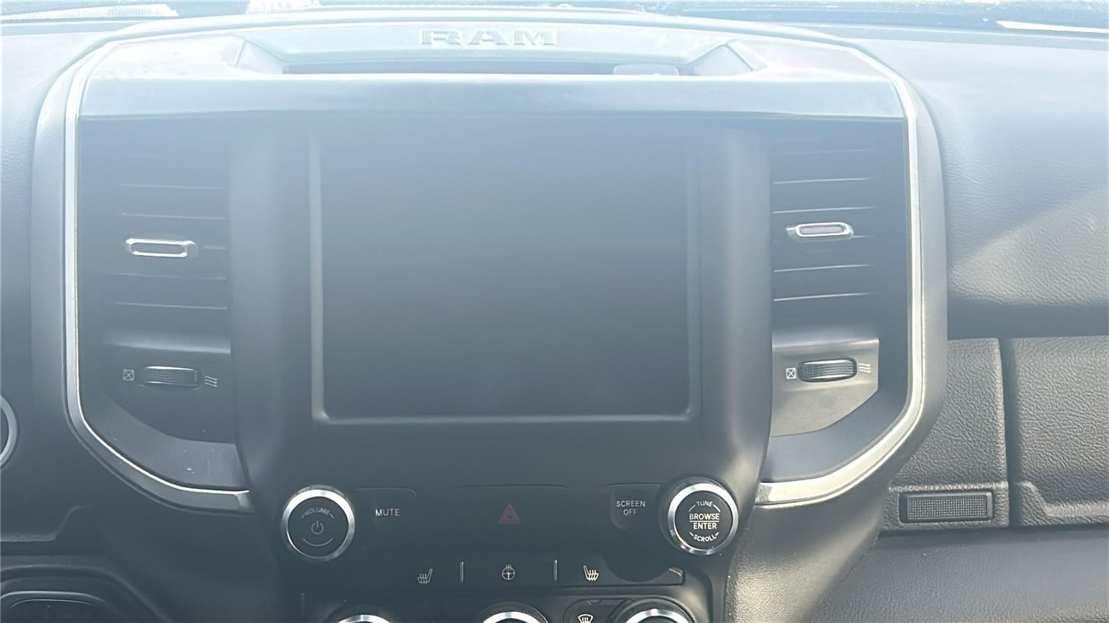 2019 RAM 1500 Big Horn/Lone Star Crew Cab 4x4 5'7' Box