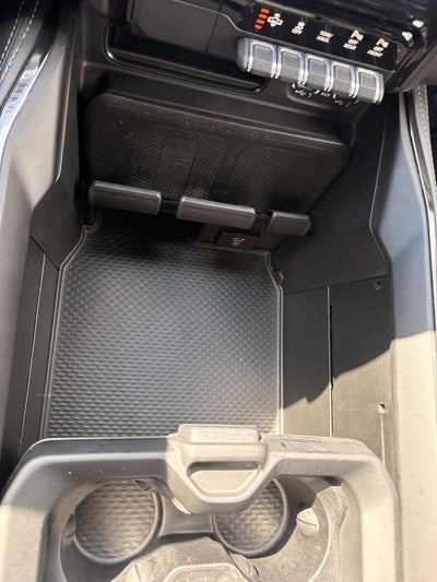 2022 RAM 1500 Limited Crew Cab 4x4 5'7' Box