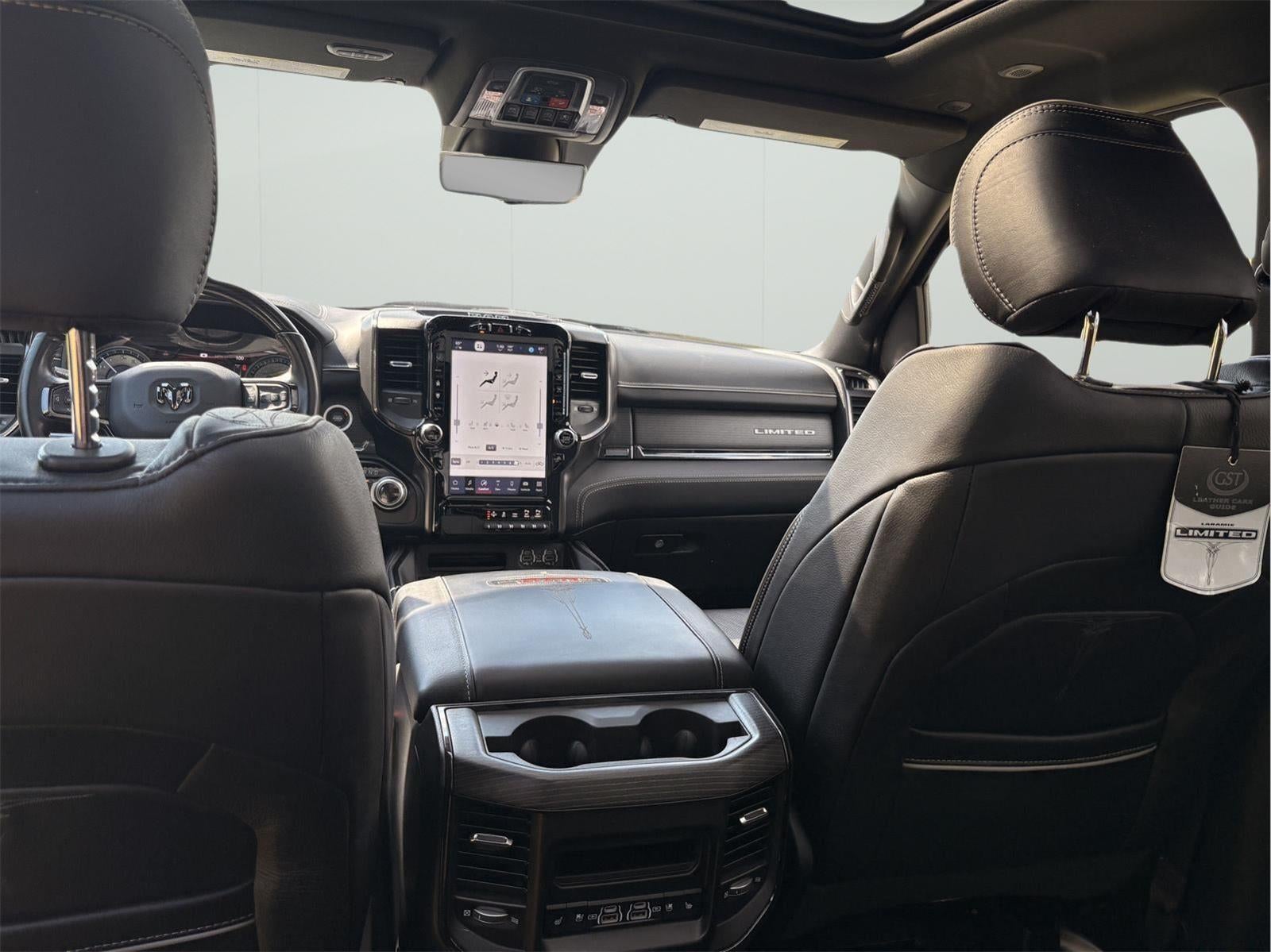 2022 RAM 1500 Limited Crew Cab 4x4 5'7' Box