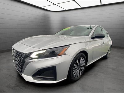 2024 Nissan Altima SV FWD