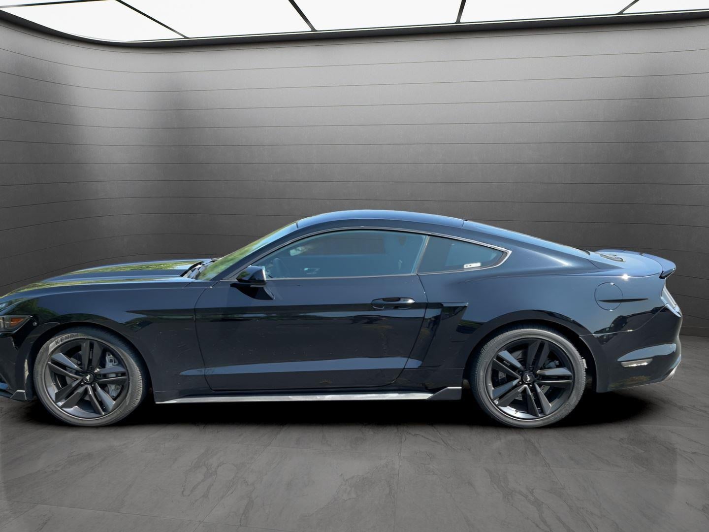 2017 Ford Mustang EcoBoost