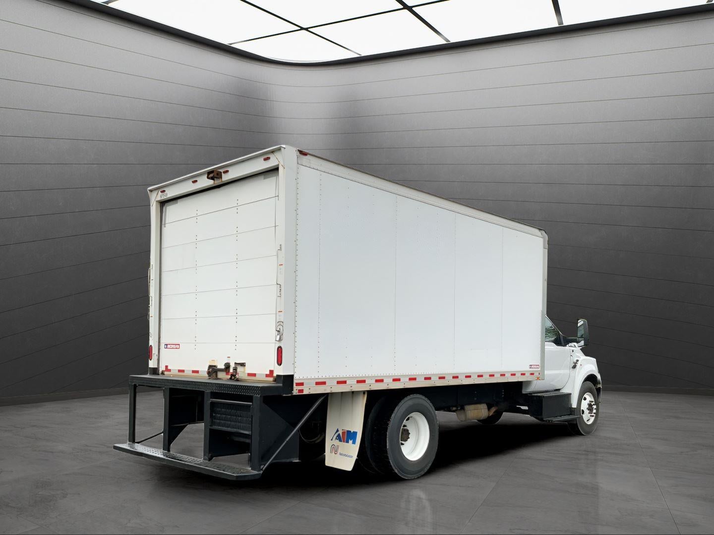 2019 Ford Super Duty F-650 Straight Frame Gas Reg Cab