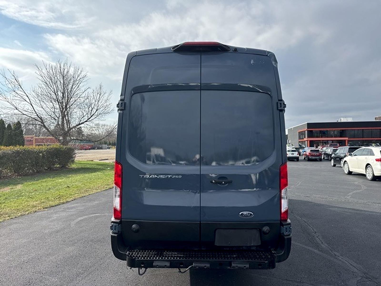 2019 Ford Transit-250 Base