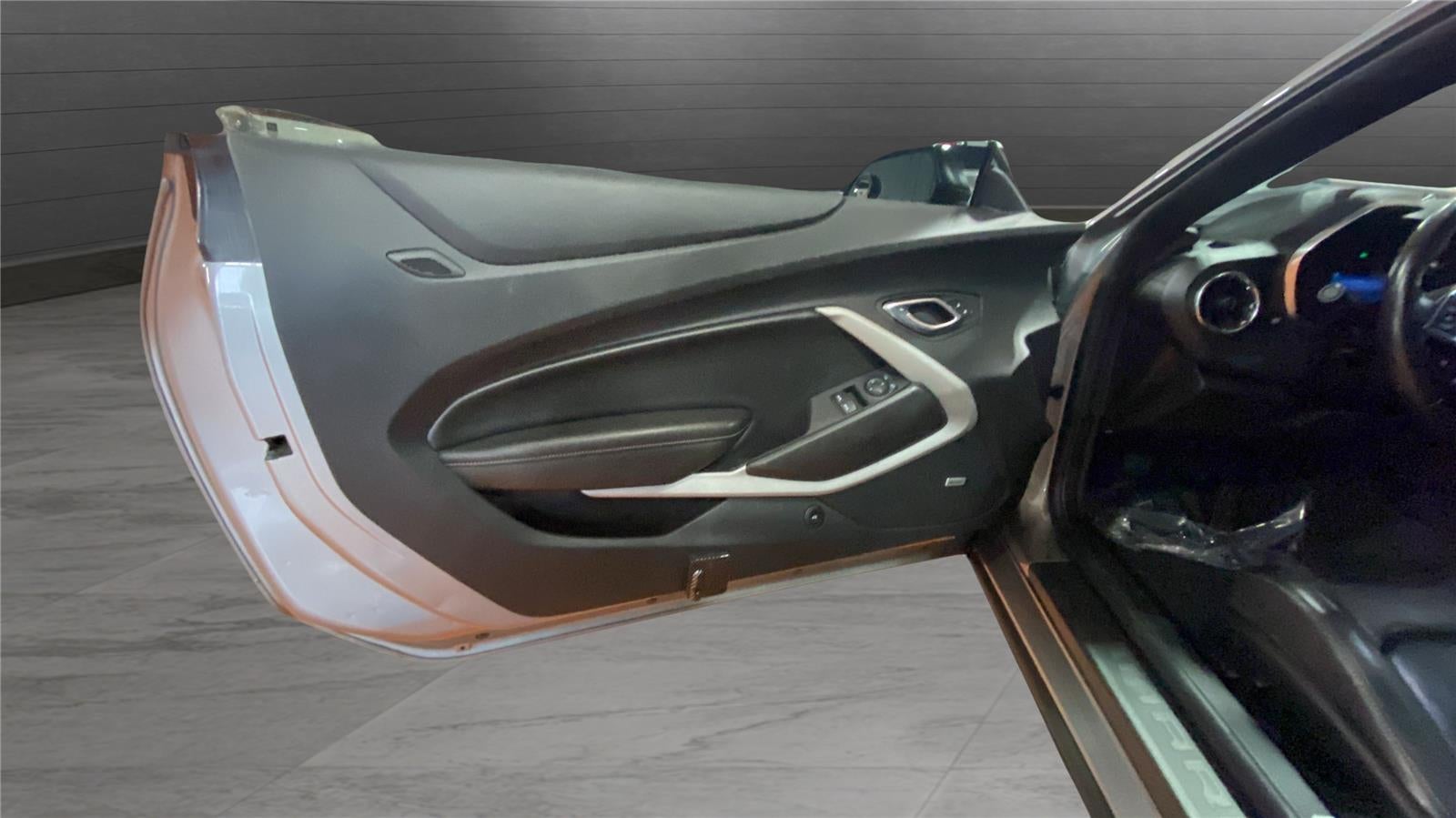 2023 Chevrolet Camaro 2LT