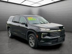 2025 Chevrolet Traverse FWD LT