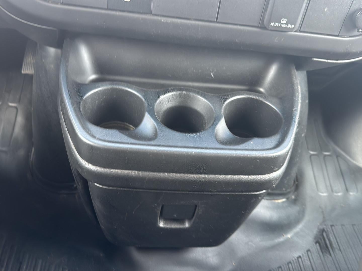 2015 GMC Savana Cargo Van RWD 2500 135