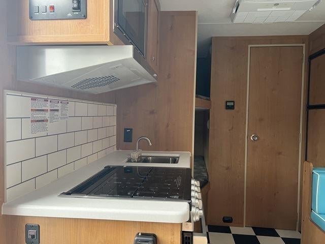 2022 Riverside Retro 190BH