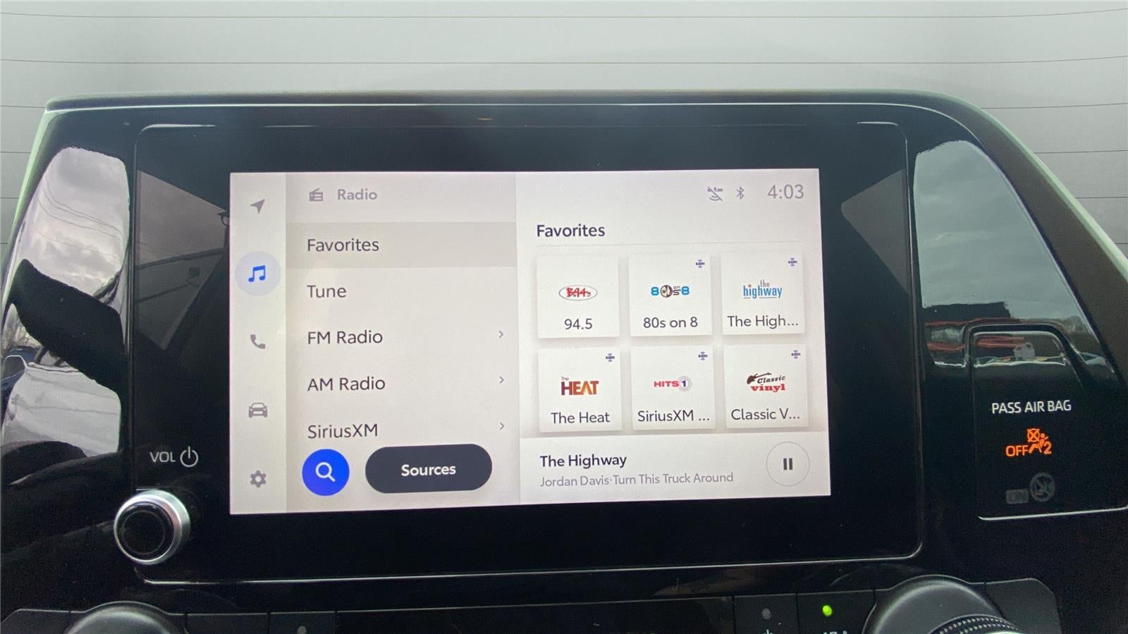 2023 Toyota Highlander Hybrid LE