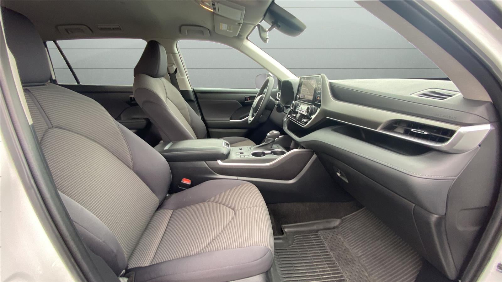 2023 Toyota Highlander Hybrid LE