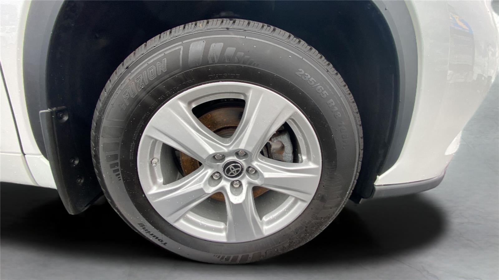 2023 Toyota Highlander Hybrid LE