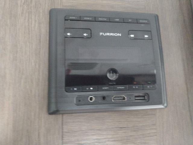 2021 East to West SILVER LAKE 27KNS Base