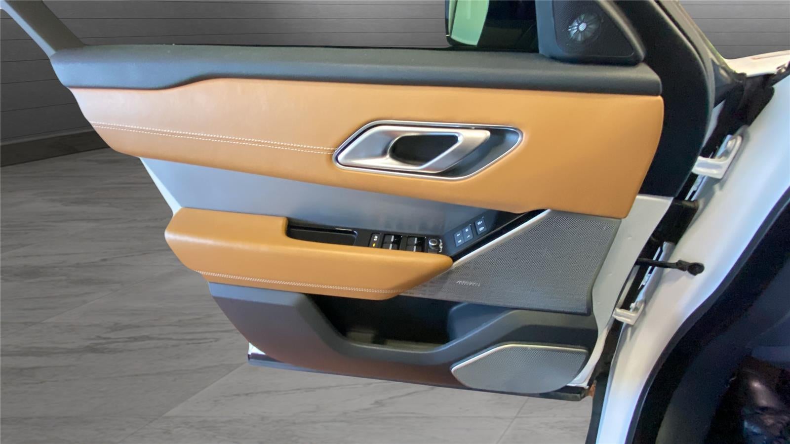 2021 Land Rover Range Rover Velar R-Dynamic HSE