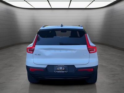 2021 Volvo XC40 Recharge P8 eAWD Pure Electric