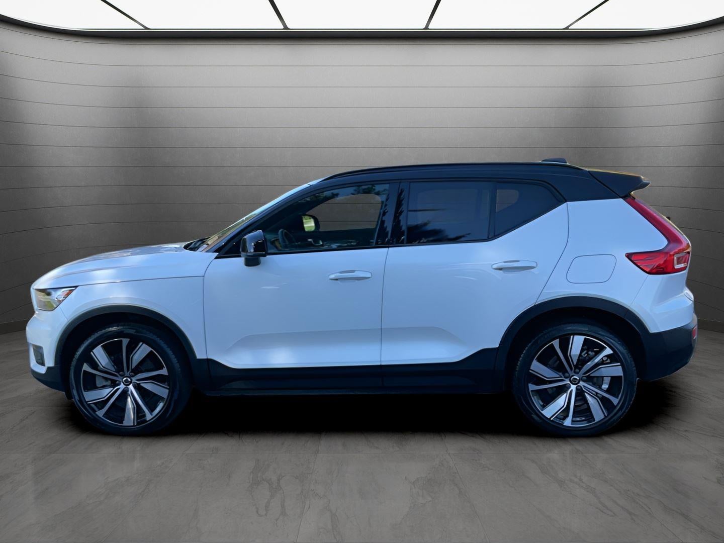 2021 Volvo XC40 Recharge P8 eAWD Pure Electric