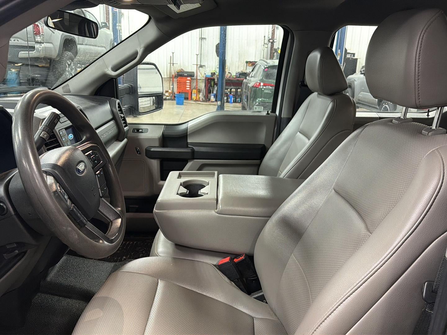 2021 Ford Super Duty F-350 DRW XL