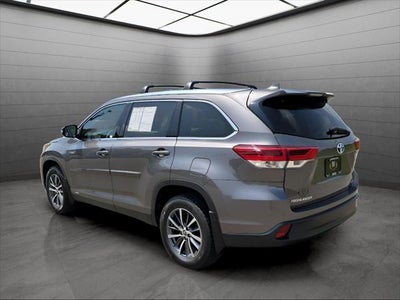 2019 Toyota Highlander Hybrid XLE