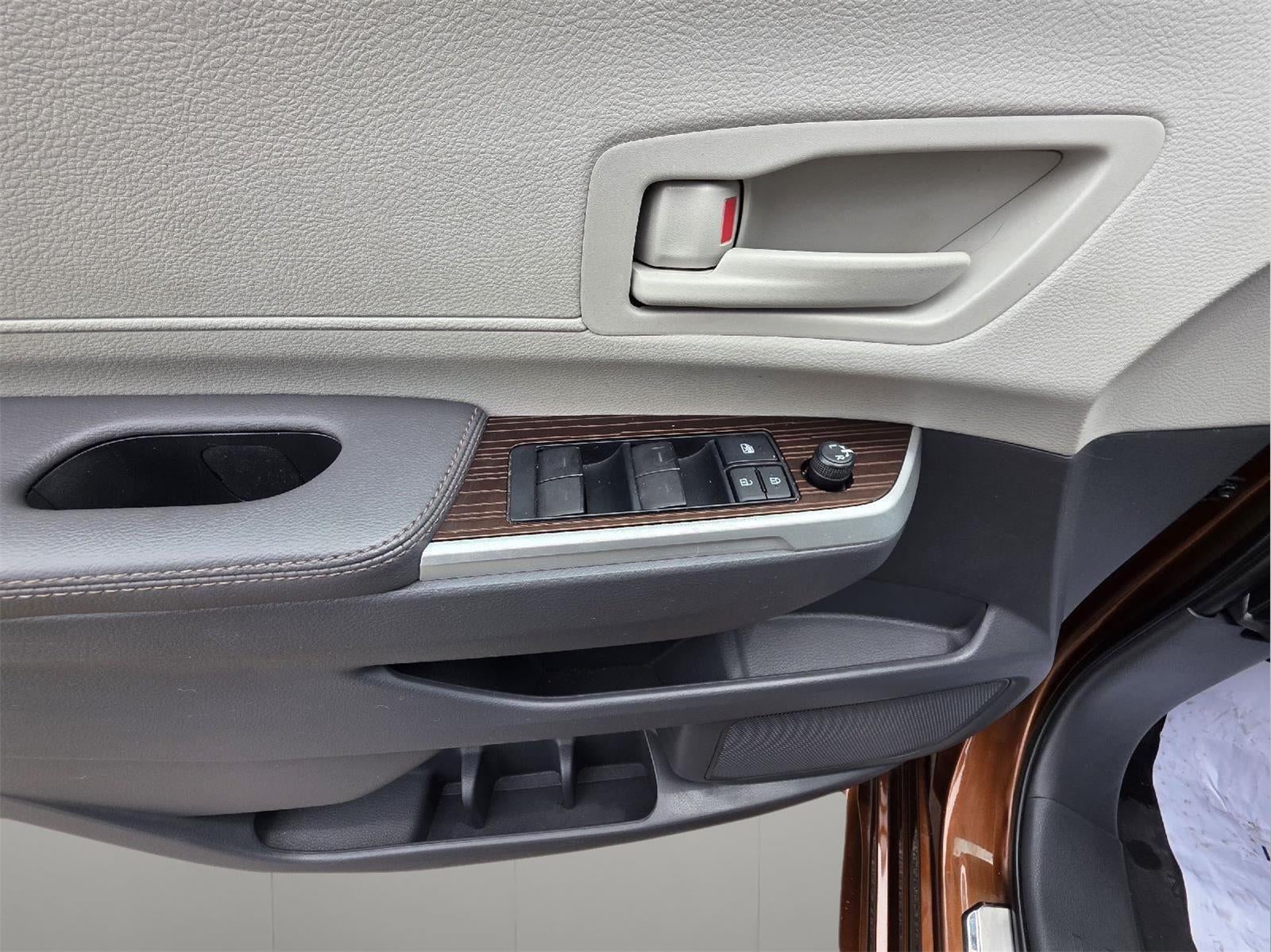 2022 Toyota Sienna LE