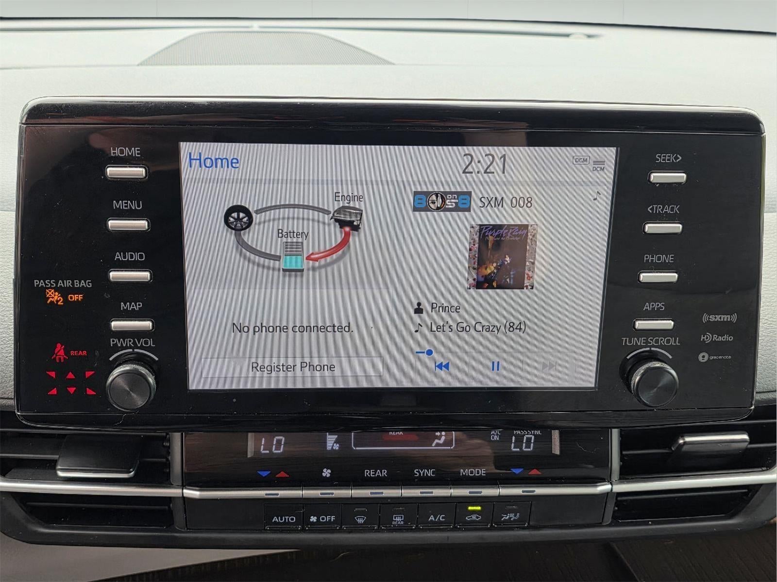 2022 Toyota Sienna LE