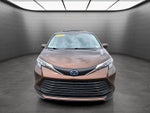 2022 Toyota Sienna LE