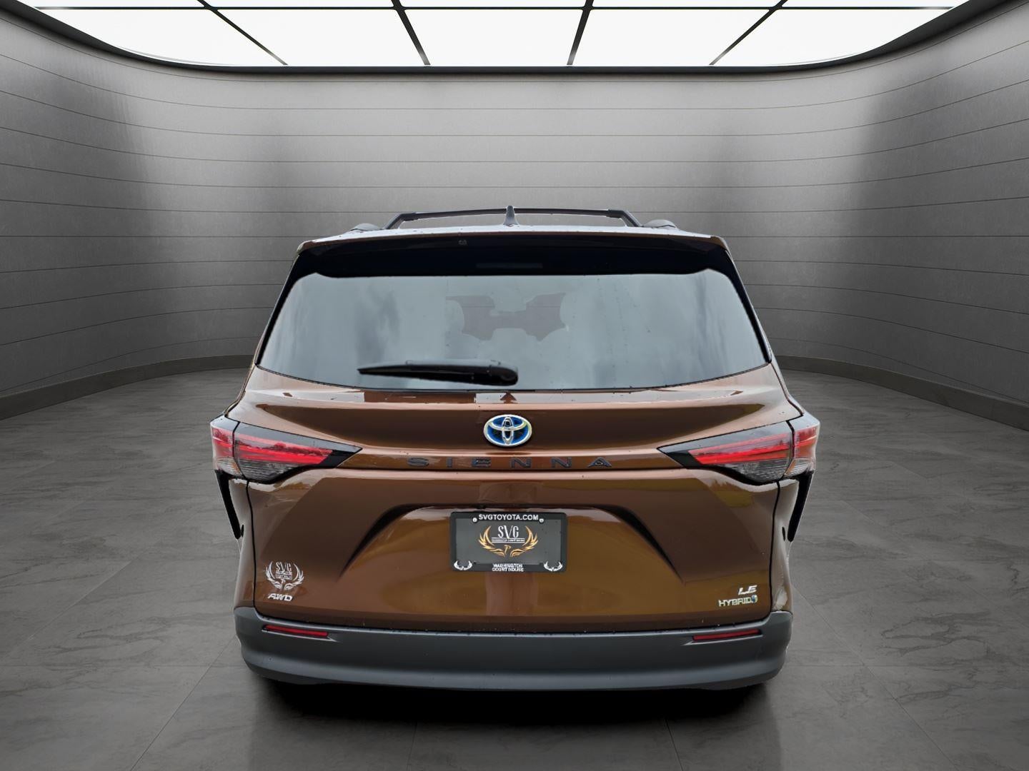 2022 Toyota Sienna LE