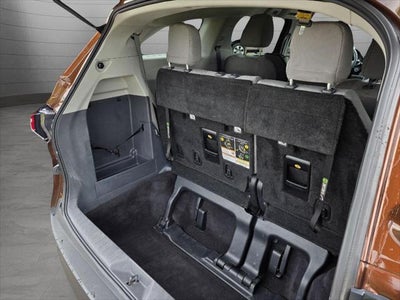 2022 Toyota Sienna LE