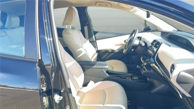 2019 Toyota Prius XLE AWD-e