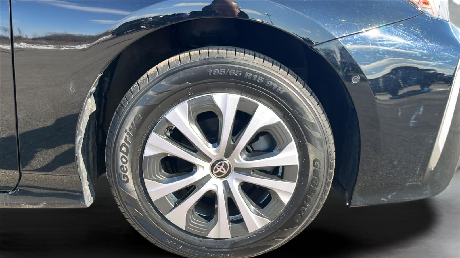 2019 Toyota Prius XLE AWD-e