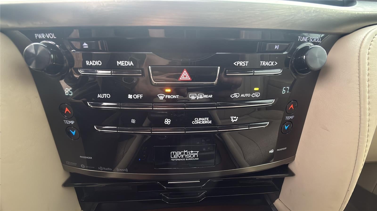 2016 Lexus LX 570 4WD 4dr