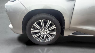 2016 Lexus LX 570 4WD 4dr