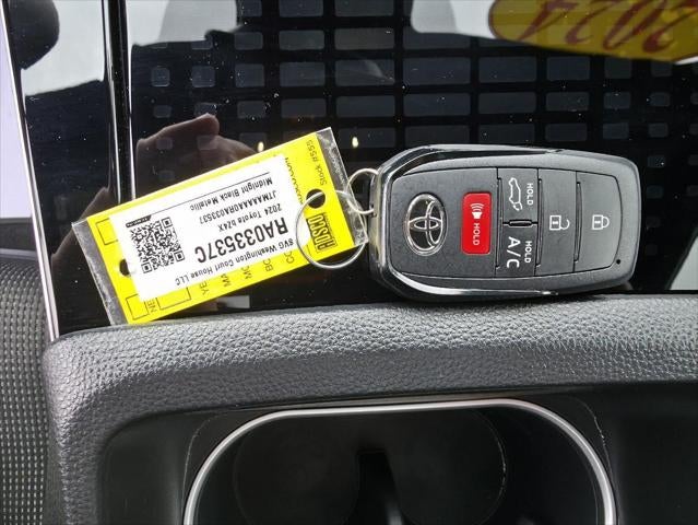 2024 Toyota bZ4X XLE