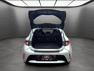 2025 Toyota Corolla Hatchback SE