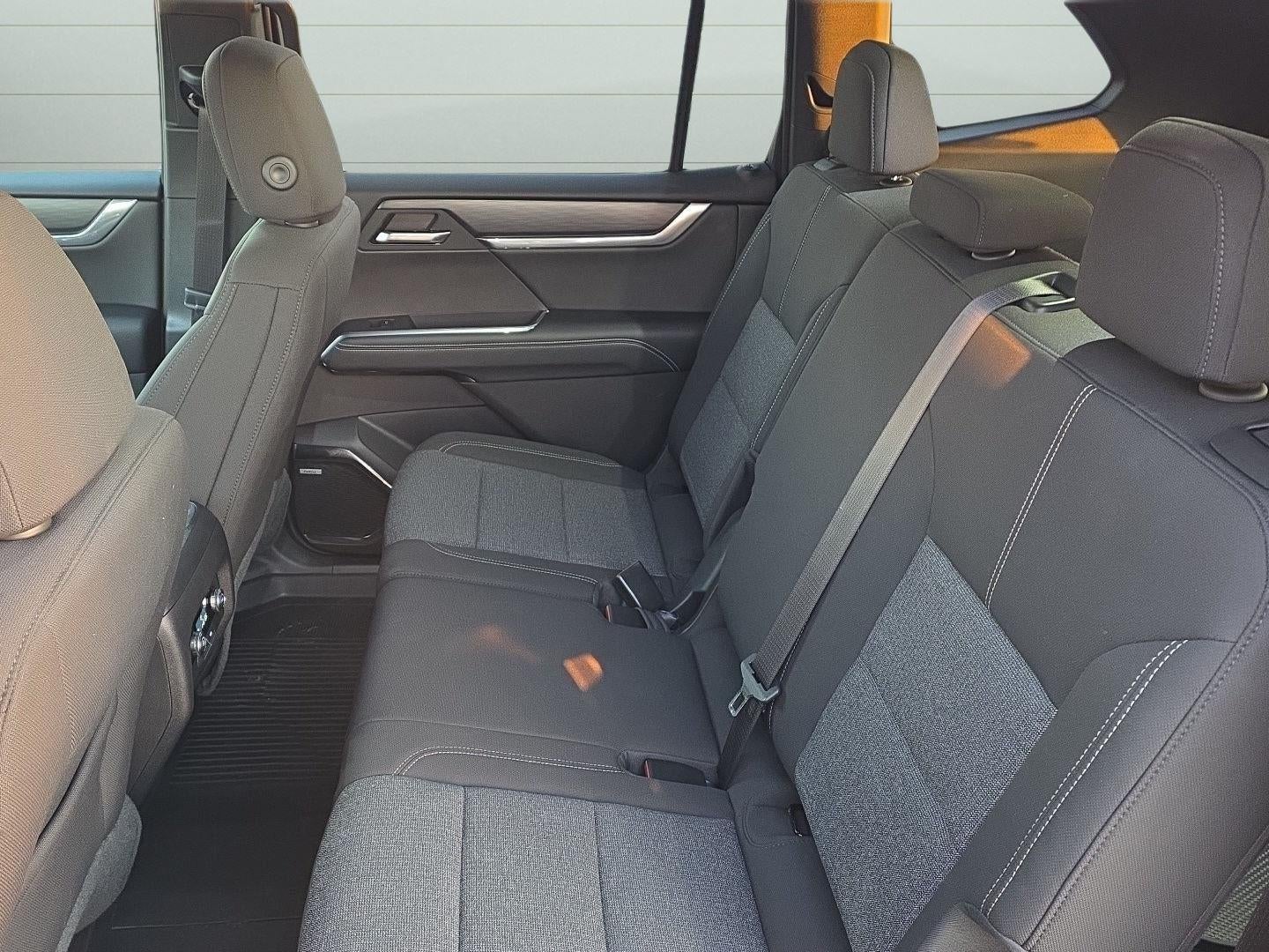 2026 GMC Acadia AWD Elevation