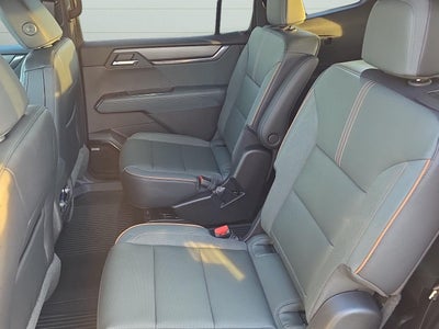 2026 GMC Acadia AWD AT4