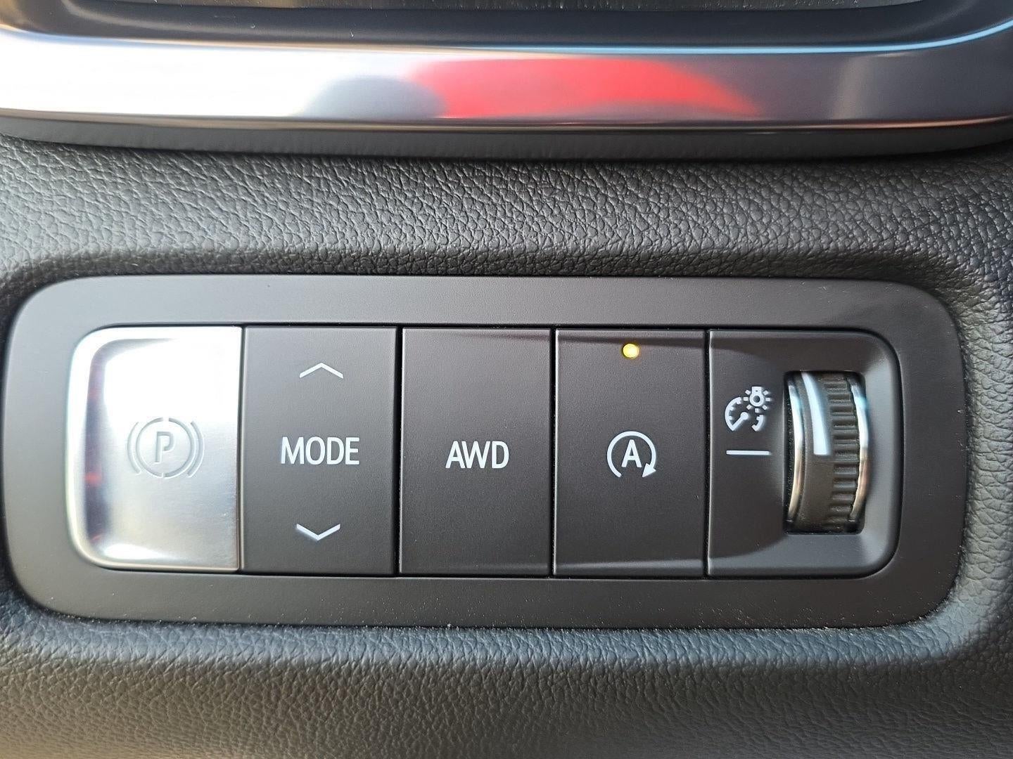 2026 GMC Acadia AWD AT4