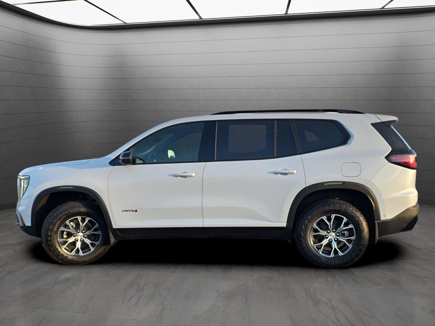 2026 GMC Acadia AWD AT4