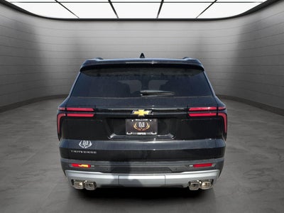 2026 Chevrolet Traverse FWD LT