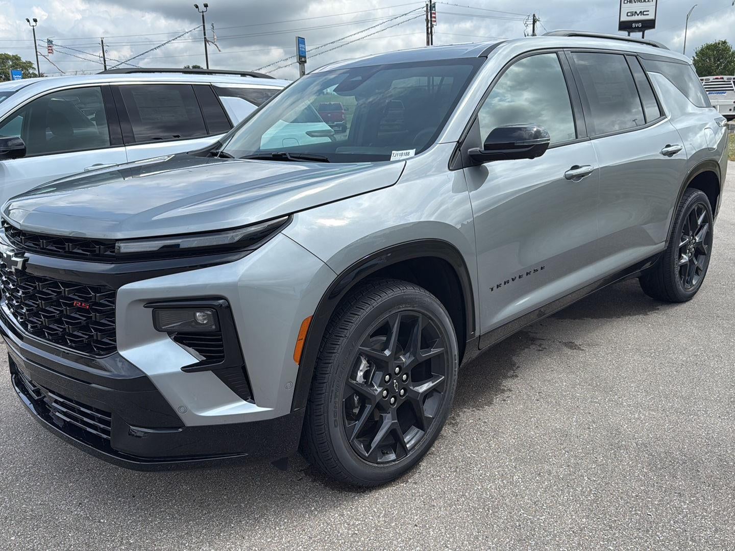 2026 Chevrolet Traverse FWD RS