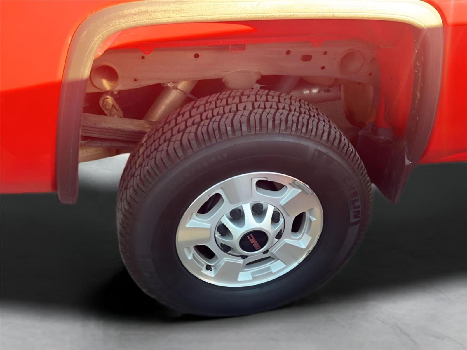 2015 GMC Sierra 2500HD available WiFi 4WD Crew Cab 153.7