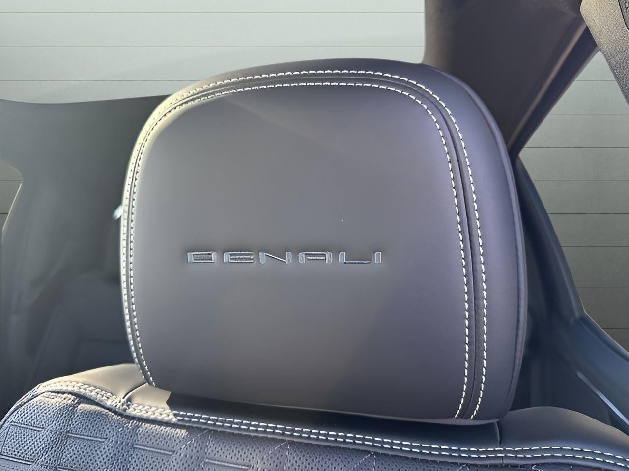 2024 GMC Sierra EV Denali Edition 1