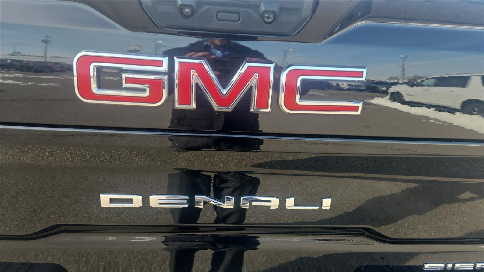 2024 GMC Sierra 2500HD Denali