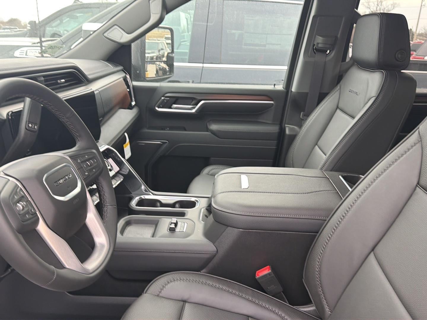 2026 GMC Sierra 2500HD Denali