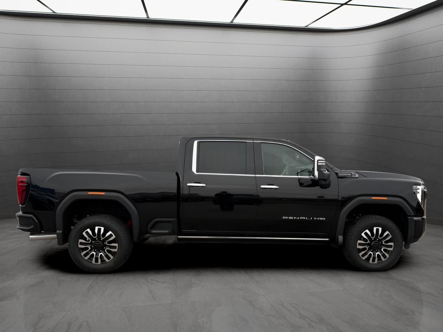 2025 GMC Sierra 3500HD Denali Ultimate