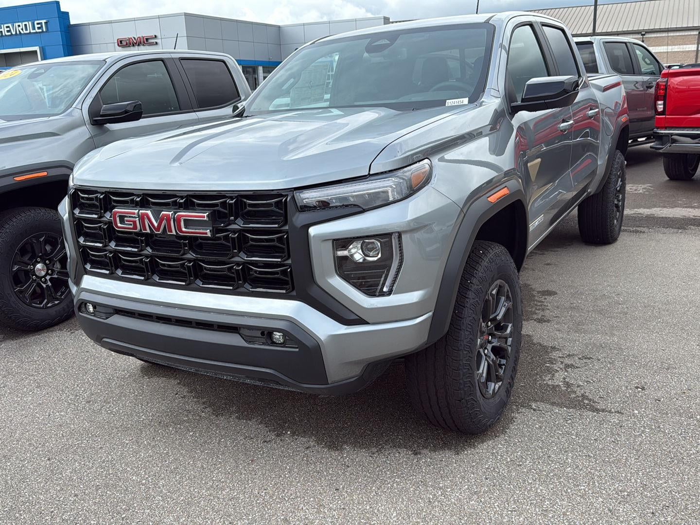 2025 GMC Canyon 2WD Elevation