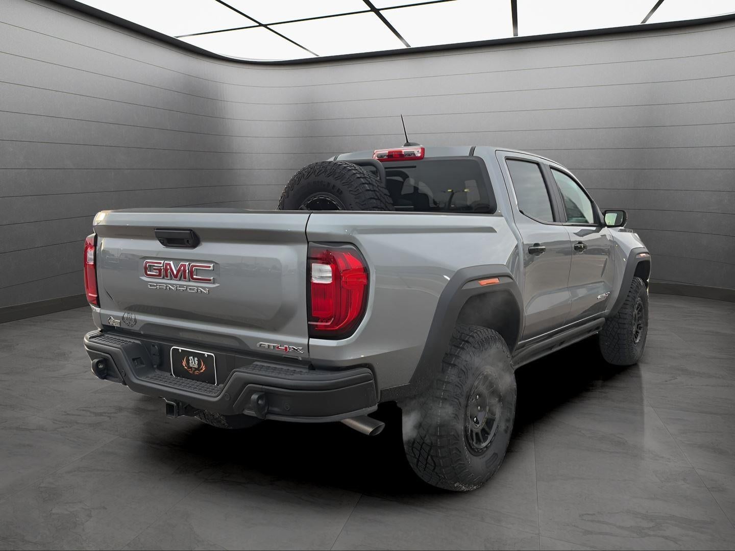 2025 GMC Canyon 4WD AT4