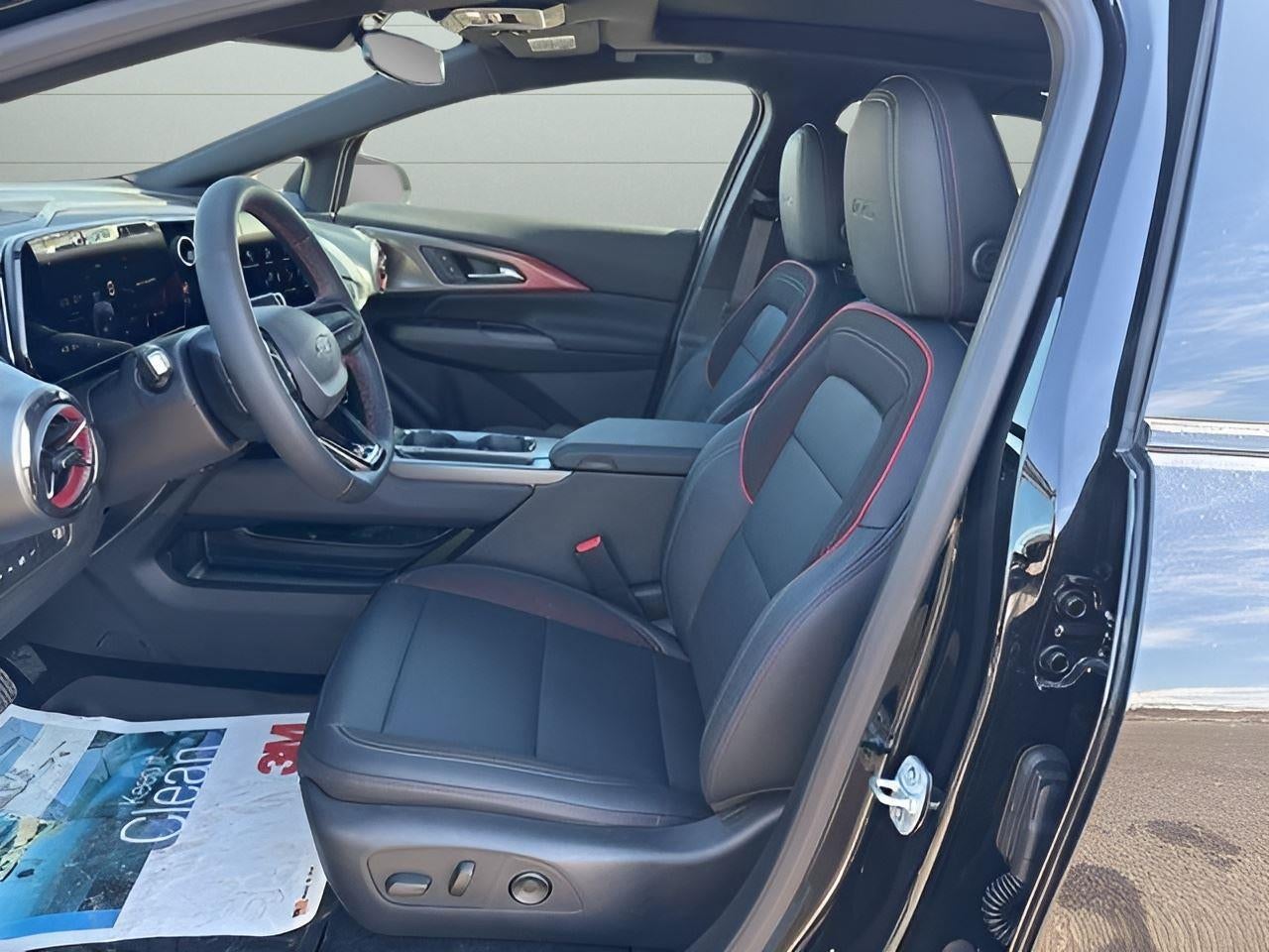 2025 Chevrolet Equinox EV RS